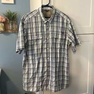 Men’s button-down shirt, short sleeve, Eddie Bauer size large travex